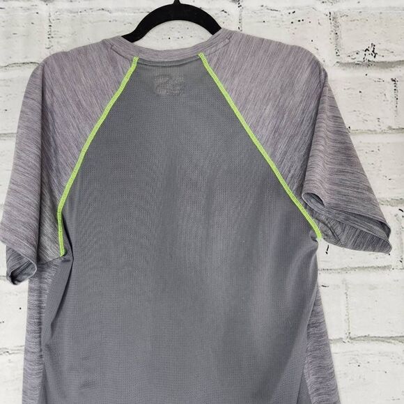Under Armour Heat Gear Mens Short Sleeve Shirt Size XL Gray Workout Top - Picture 6 of 10
